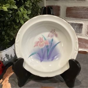 “5/$25” - Vintage - Beautiful dish with a painted flower theme - Made In Japan